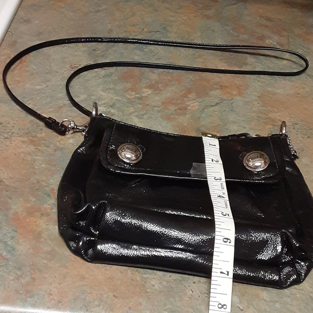 Sm Blk Shinny Coach Shoulder/Crossbody Purse